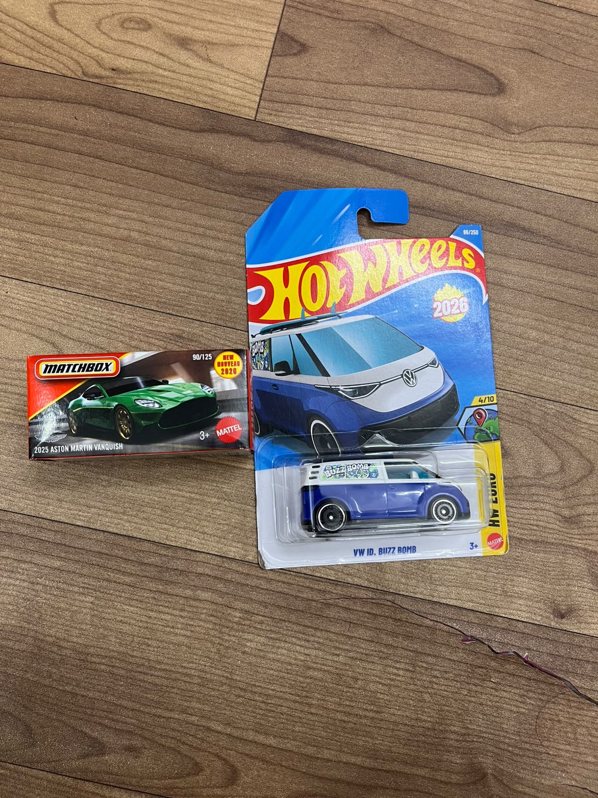 2025 ASTON MARTINI VANQUISH(MATCHBOX CAR) AND VW ID BUZZ BOMB HOTWHEELS SINGLE CAR