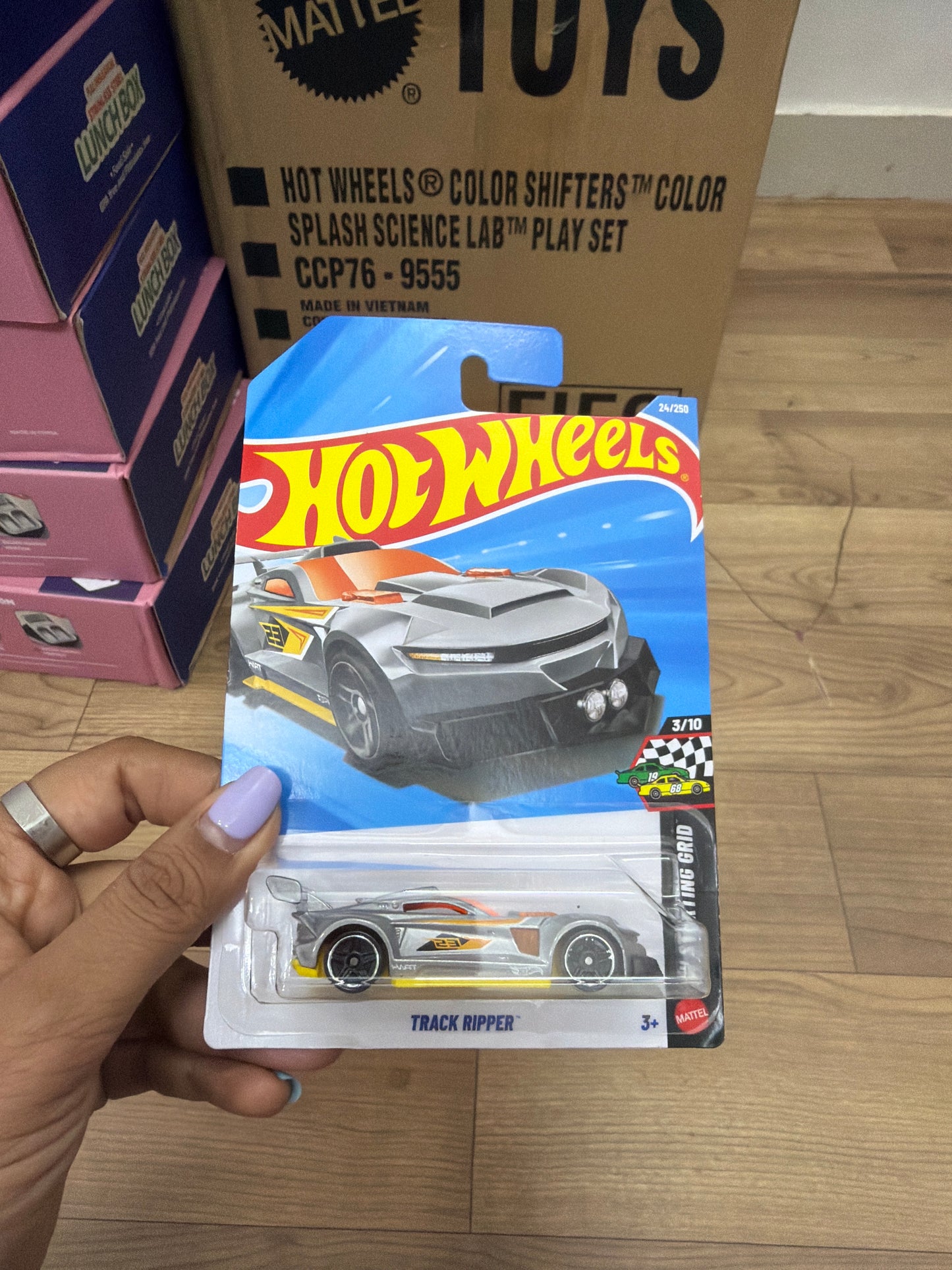 SINGLE HOT WHEELS CAR TRACK RIPPER