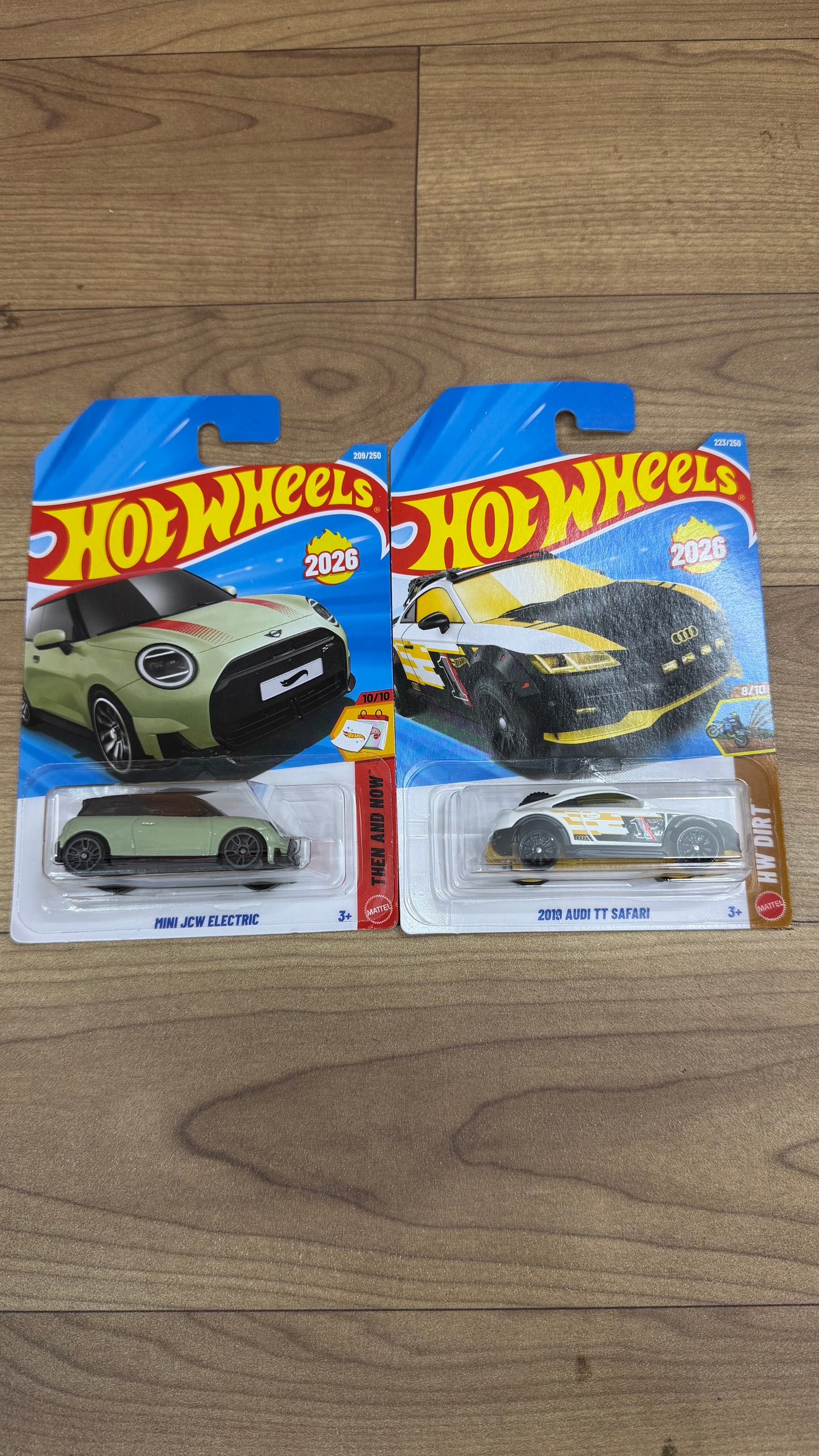 MINI JCW ELECTRIC and 2019 AUDI TT SAFARI- SINGLE HOTWHEELS