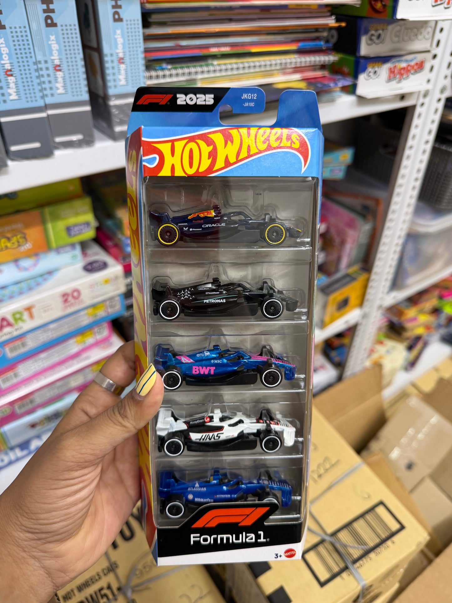 Hot Wheels 2026 Diecast Cars - Pack of 5- FORMULA 1