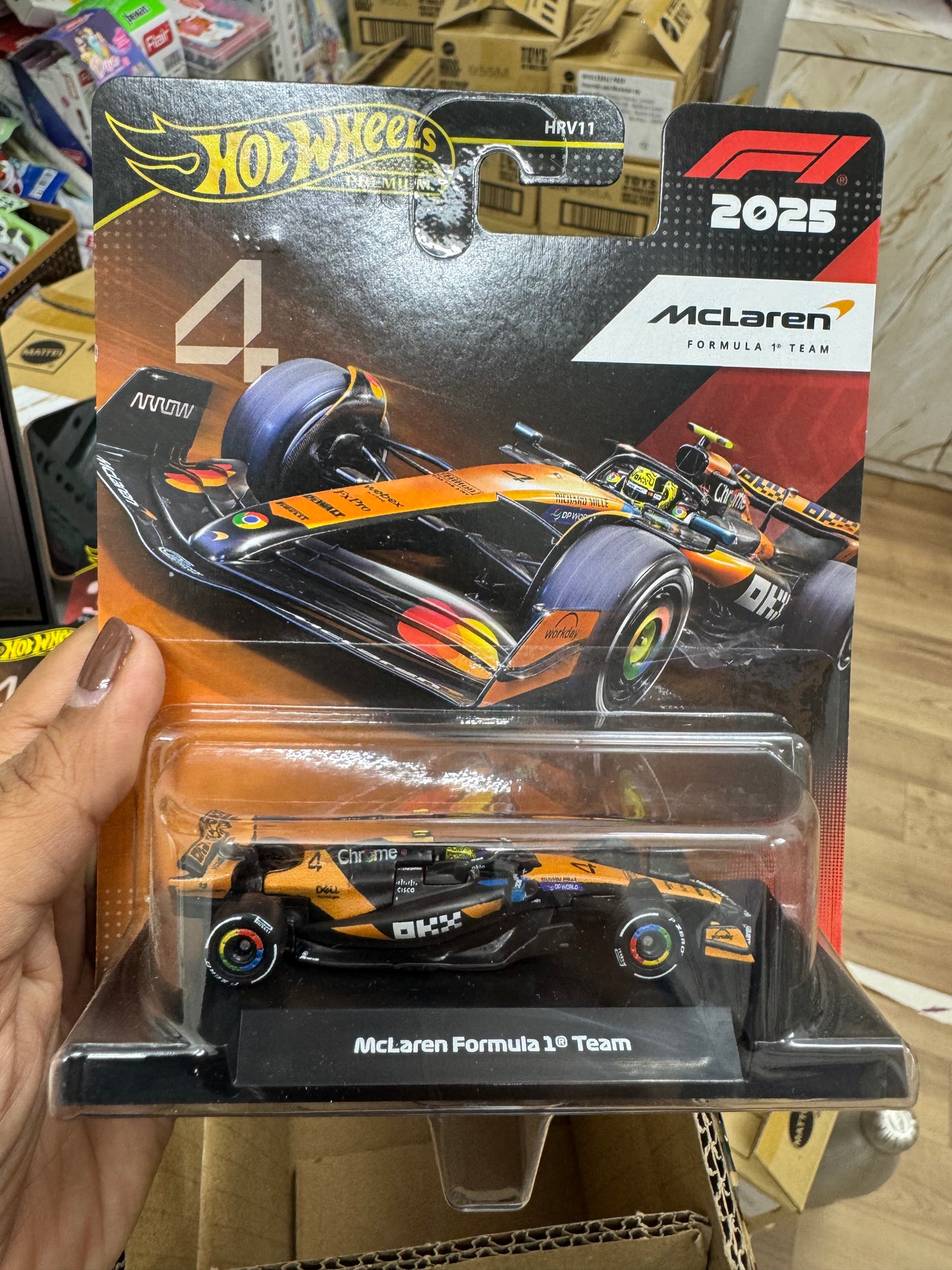 Hot Wheels 1:64 Scale Premium Race Team-HRV-11 (FORMULA 1 AST)
