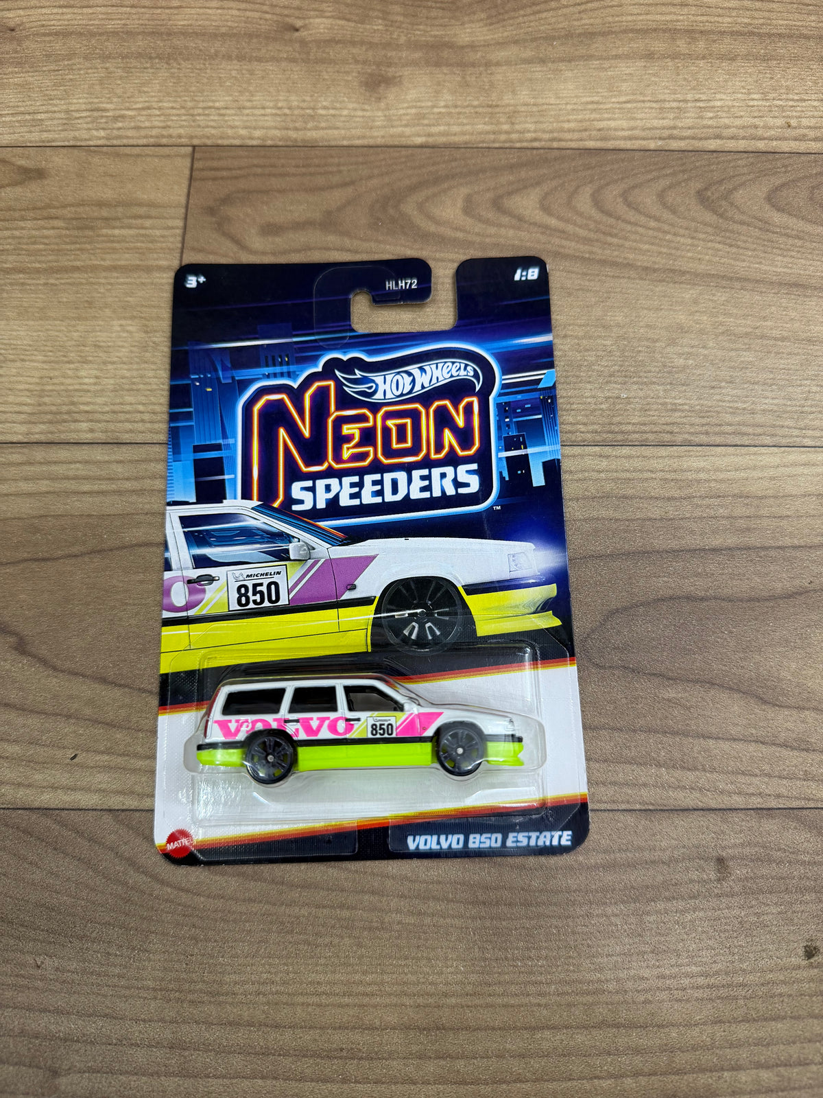 HOT WHEELS NEON SPEEDERS- HLH72 (HW WM Premium AST)