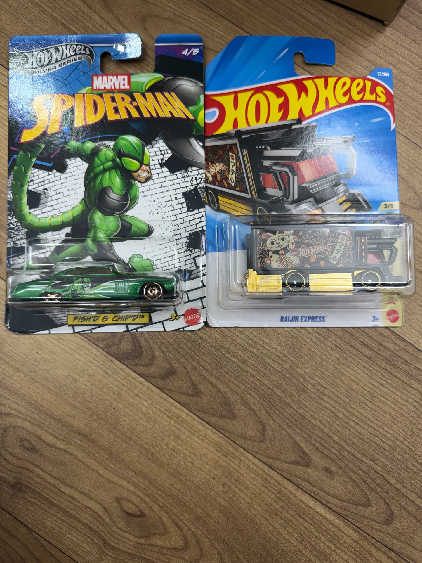 SINGLE HOT WHEELS CAR RAIJIN EXPRESS and SPIDERMEN FISH D AND CHIP D