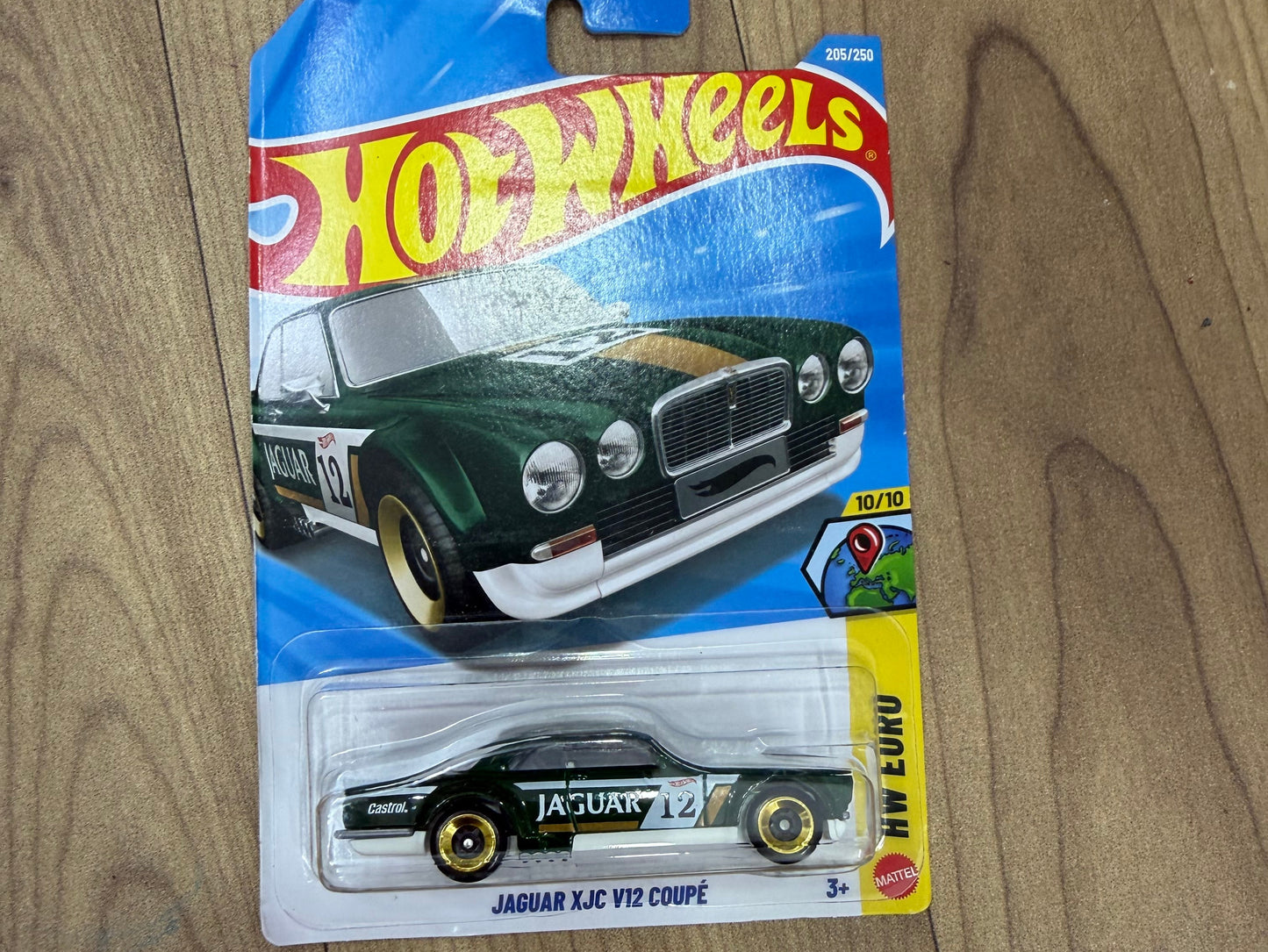 SINGLE HOTWHEELS CAR- JAGUAR XJC V12 COUPE