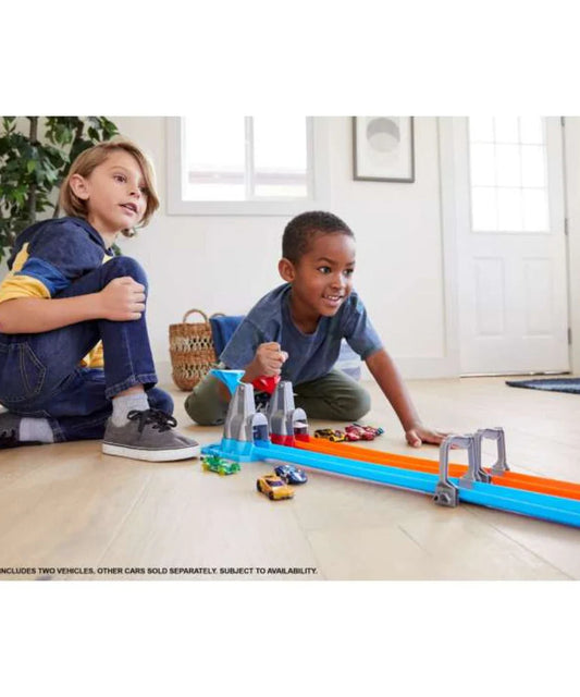 Hot Wheels Stunt Tracks - Double Loop Dash Track Set | 2 Loops, 2 Cars, Head-to-Head Racing | 5+ Years - GFH85