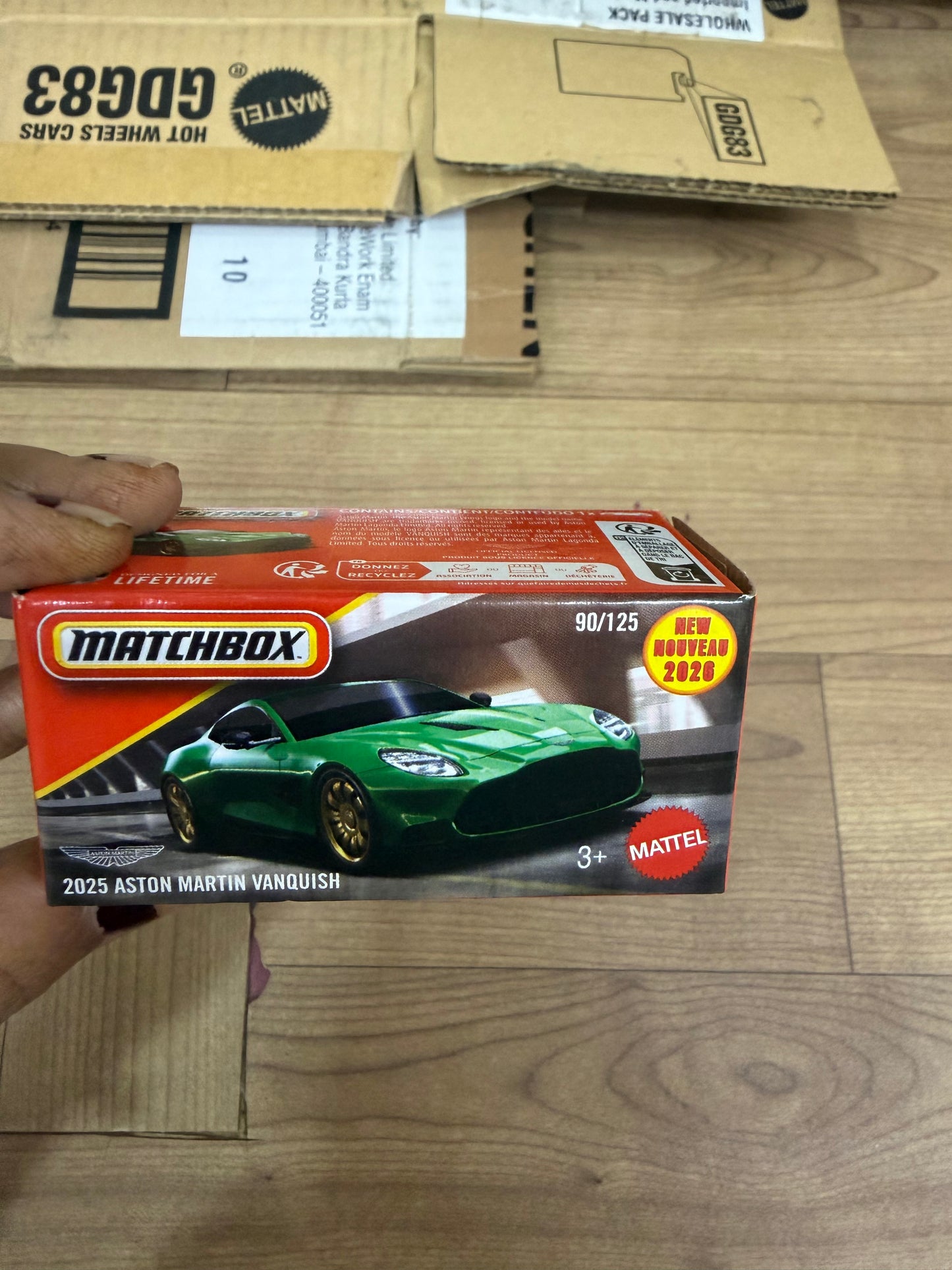 DNK70 (MATCHBOX PWR GBRS HERITAGE)-2025 ASTON MARTINI VANQUISH