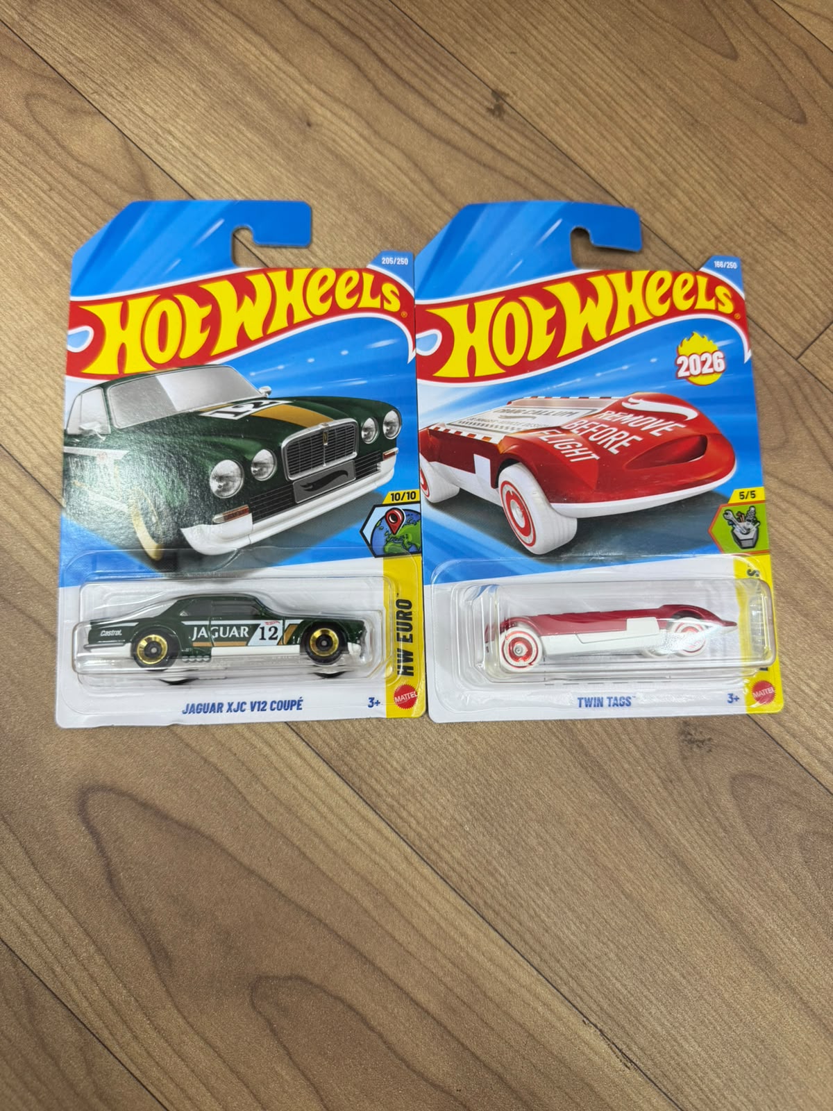 SINGLE HOT WHEELS CAR JAGUAR XJC V12 COUPE AND TWIN TAGS