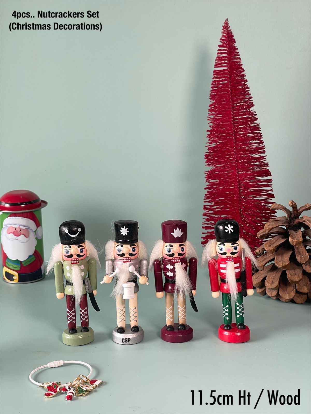 4pcs.. Wooden Nutcrackers Set