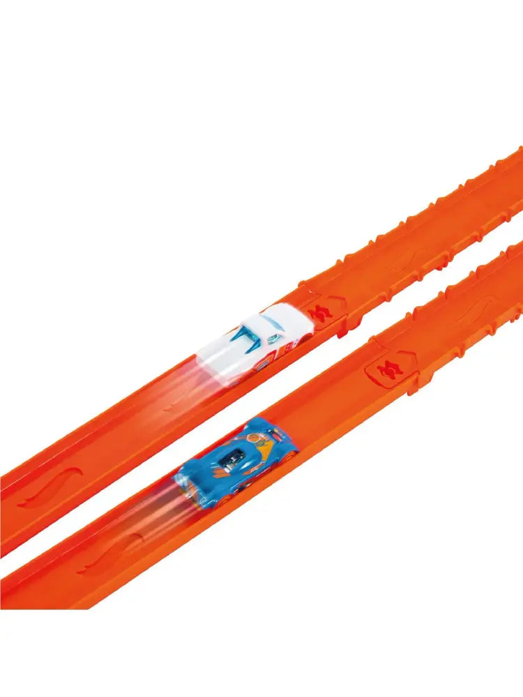 Hot WheelsToy Car Track Set, Track Creator Deluxe Pack & 2 1:64 Scale Die-Cast Vehicles, 25 Feet of Different Length Speed Snap Track & Connectors, JDW42