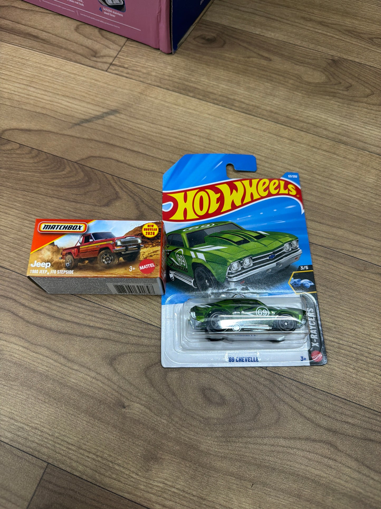 SINGLE HOT WHEELS CAR 69 CHEVELLE and DNK70 (MATCHBOX PWR GBRS HERITAGE)-  1980 JEEP J10 STEPSIDE