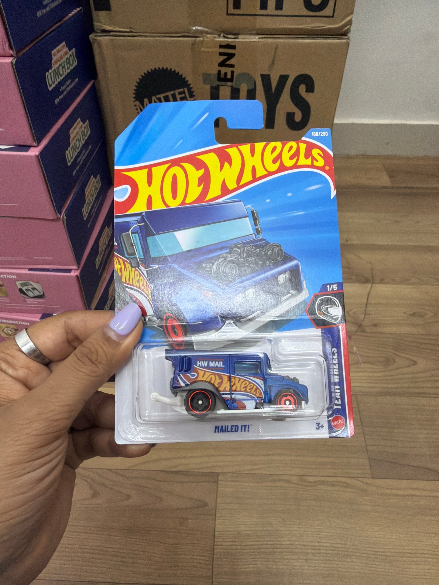 SINGLE HOT WHEELS CAR MAILED IT