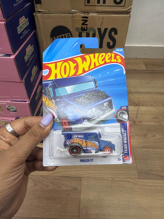 SINGLE HOT WHEELS CAR MAILED IT