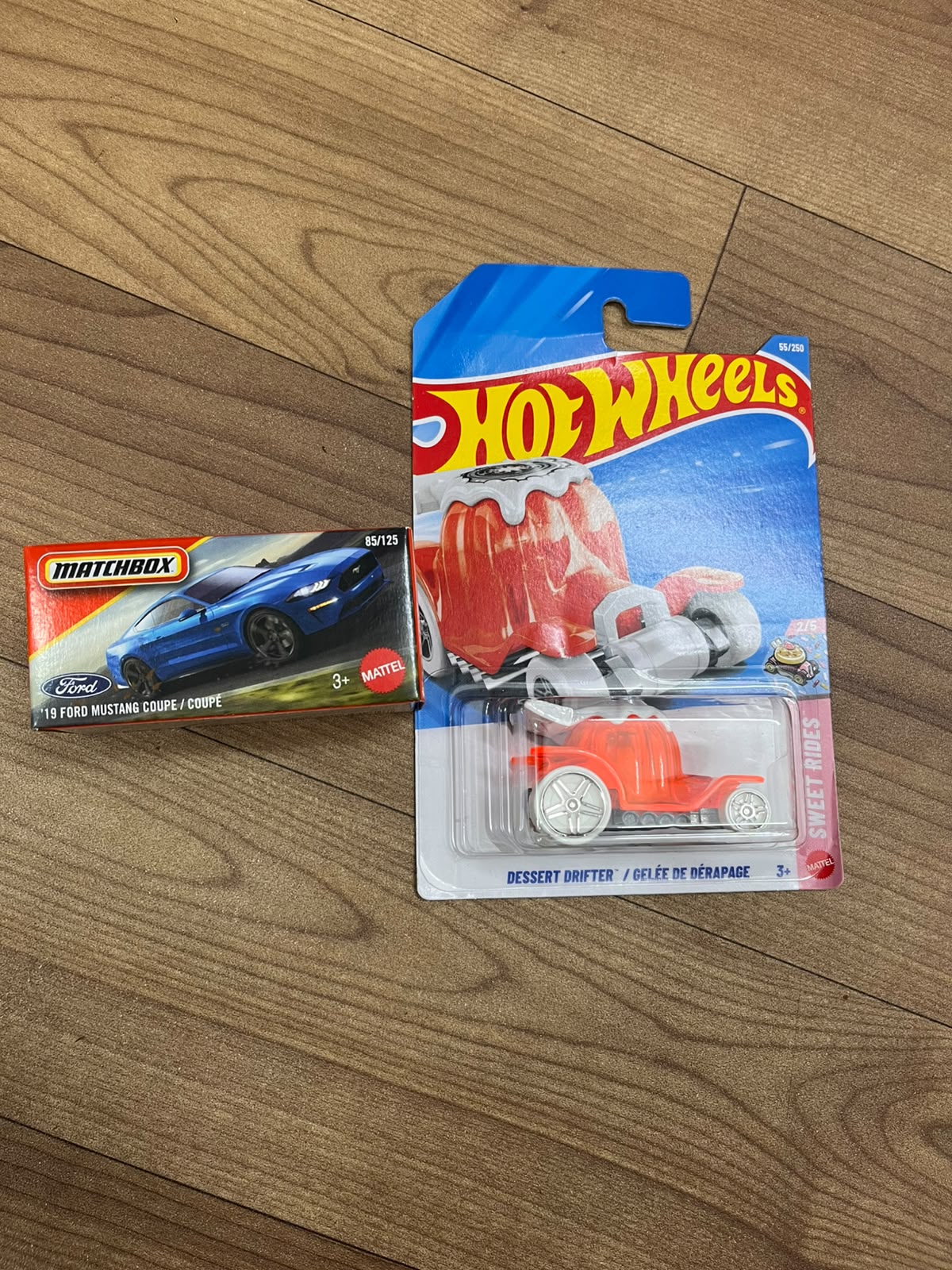 19 FORD MUSTANG COUPE(MATCHBOX CAR) AND DESSERT DRIFTER HOTWHEELS SINGLE CAR