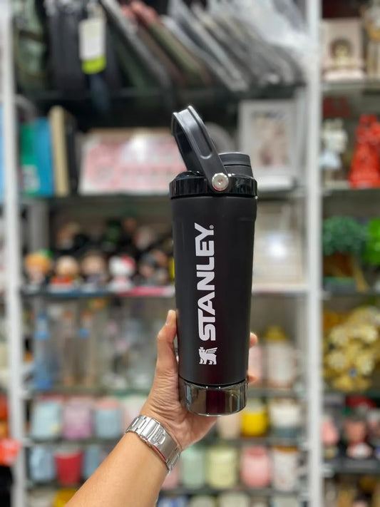 Shaker Bottle
