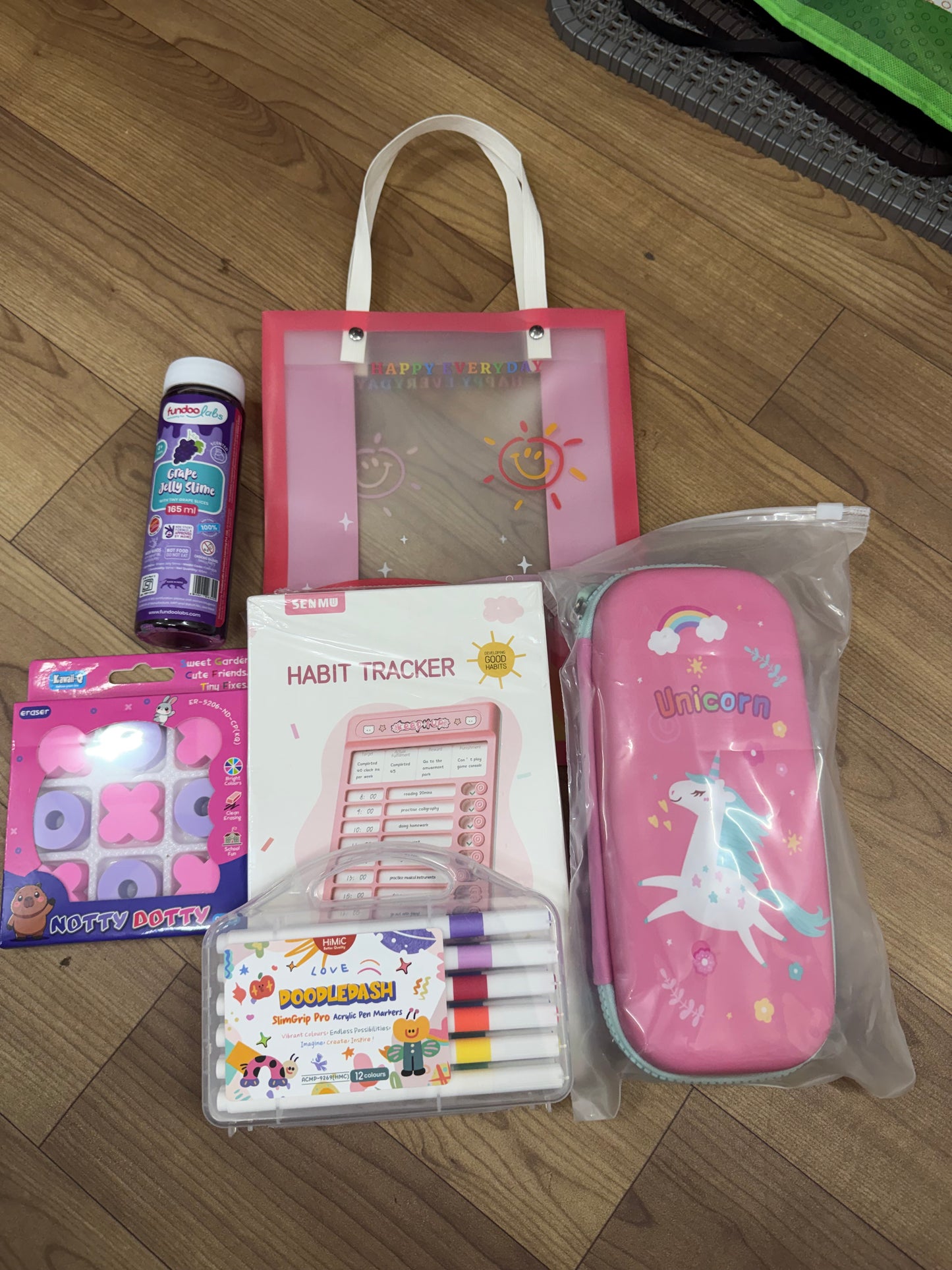 Cute Rakhi Gift Hamper for Girls 🎀
