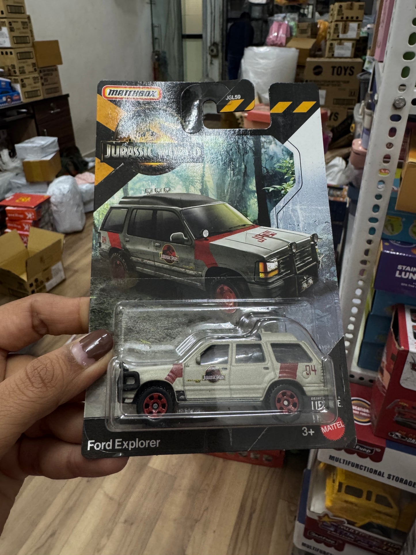 MATCHBOX JURASSIC WORLD FORD EXPLORER