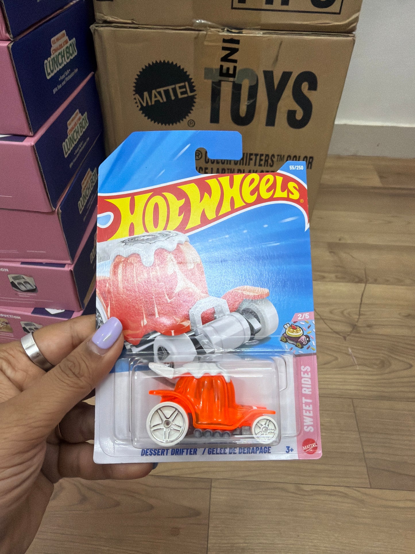 SINGLE HOT WHEELS CAR DESSERT DRIFTER
