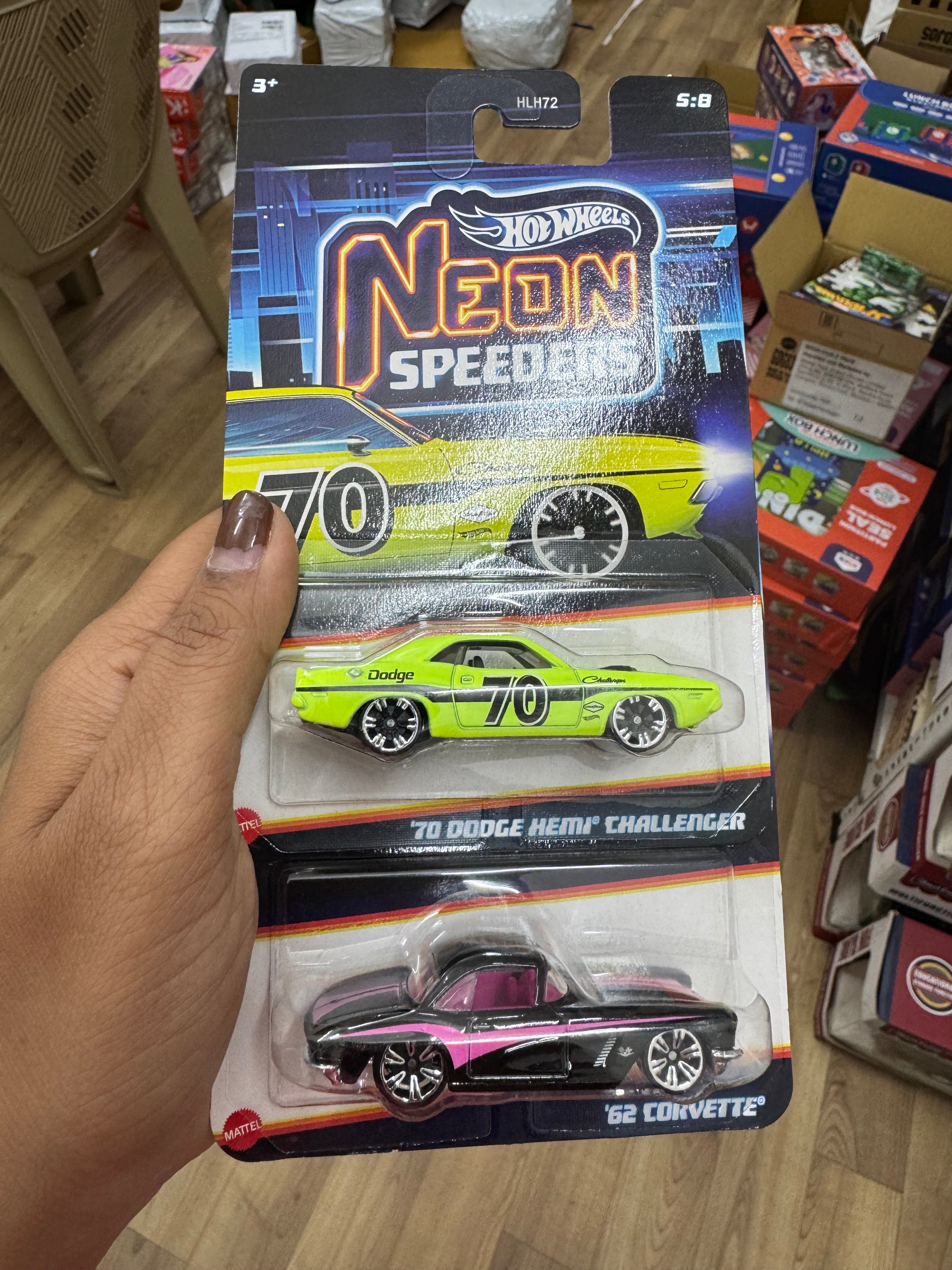 HOT WHEELS NEON SPEEDERS- HLH72 (HW WM Premium AST) – Etrending