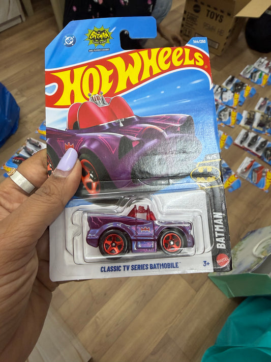SINGLE HOT WHEELS CAR CLASSIC TV SERIES BATMOBILE