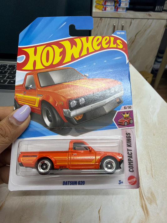 SINGLE HOT WHEELS CAR DATSUN 620