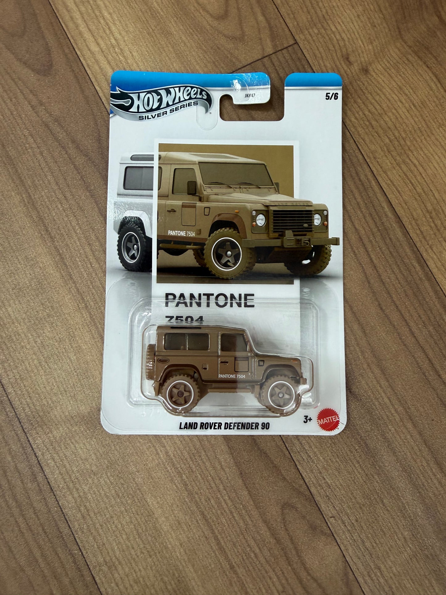NEW JKY47 (HW  PANTONE AST)- Hot Wheels 2026 Pantone Collection Silver Celebration Series 1:64 Scale