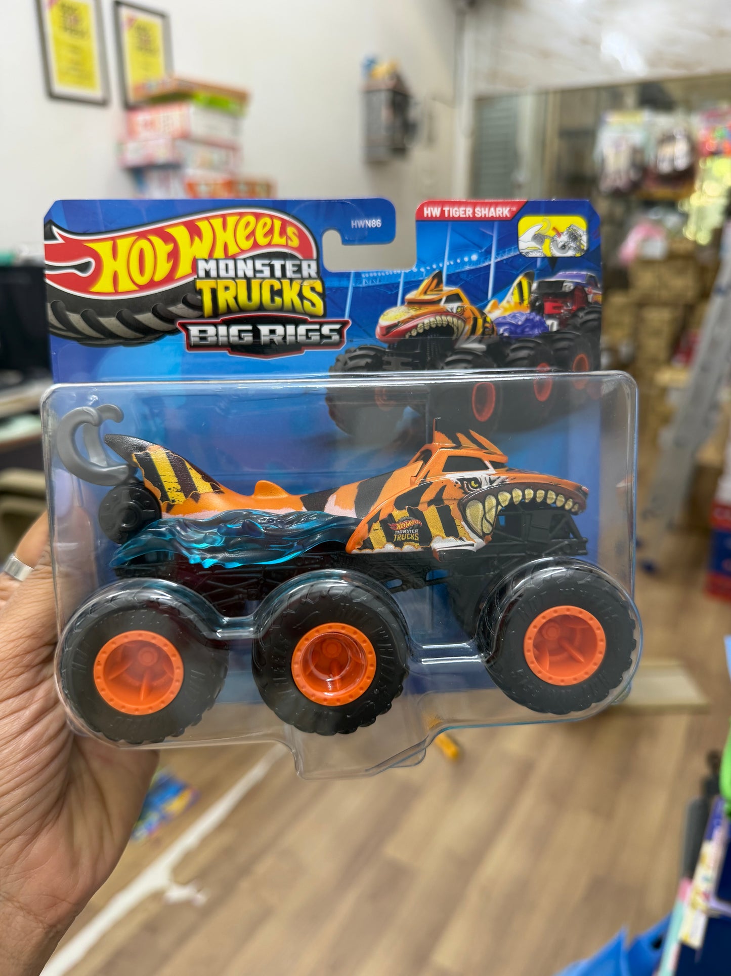 Hot Wheels Monster Trucks Big Rigs