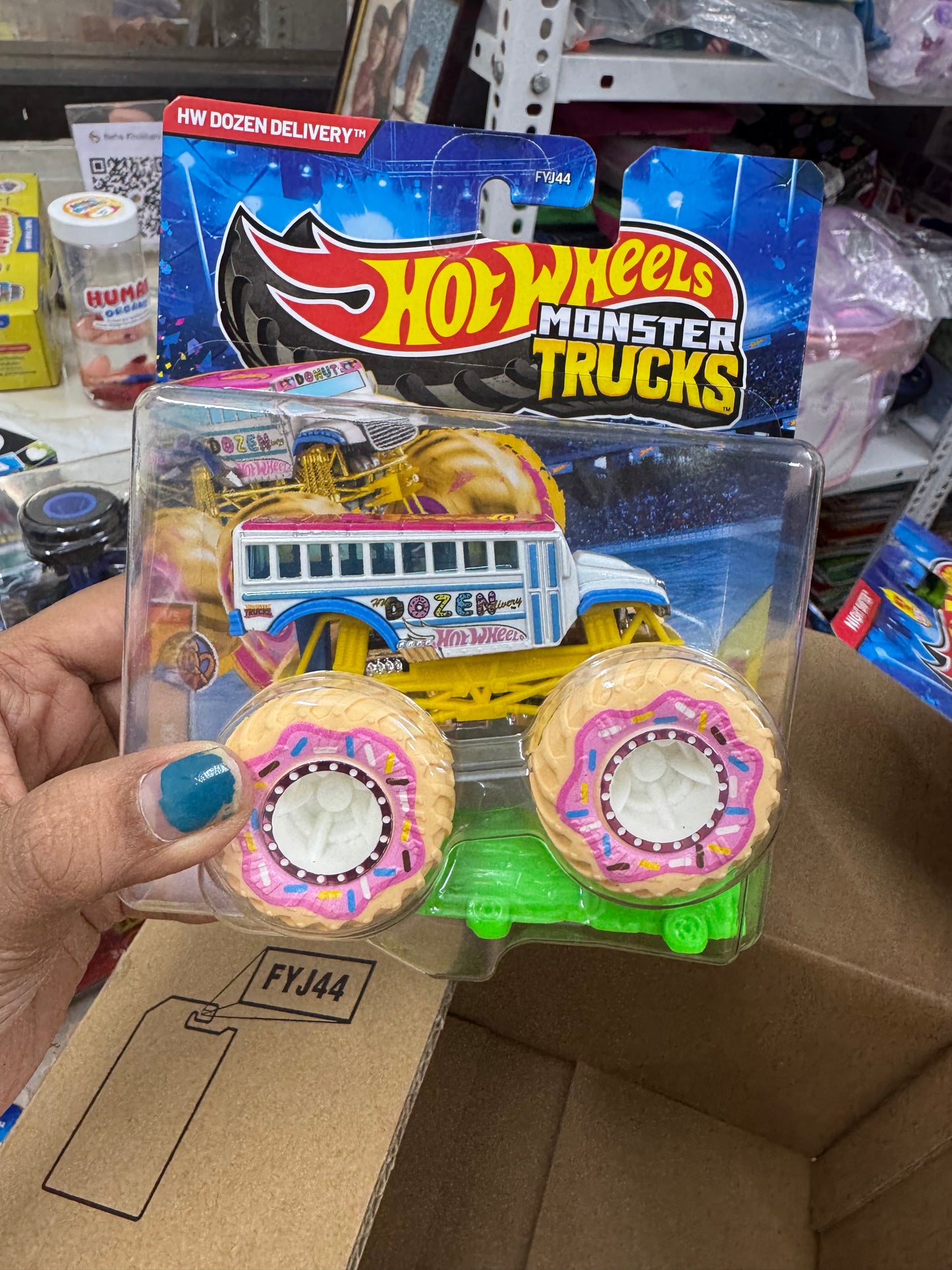 Hot Wheels Monster Trucks, 1:64 Scale Die-Cast Toy