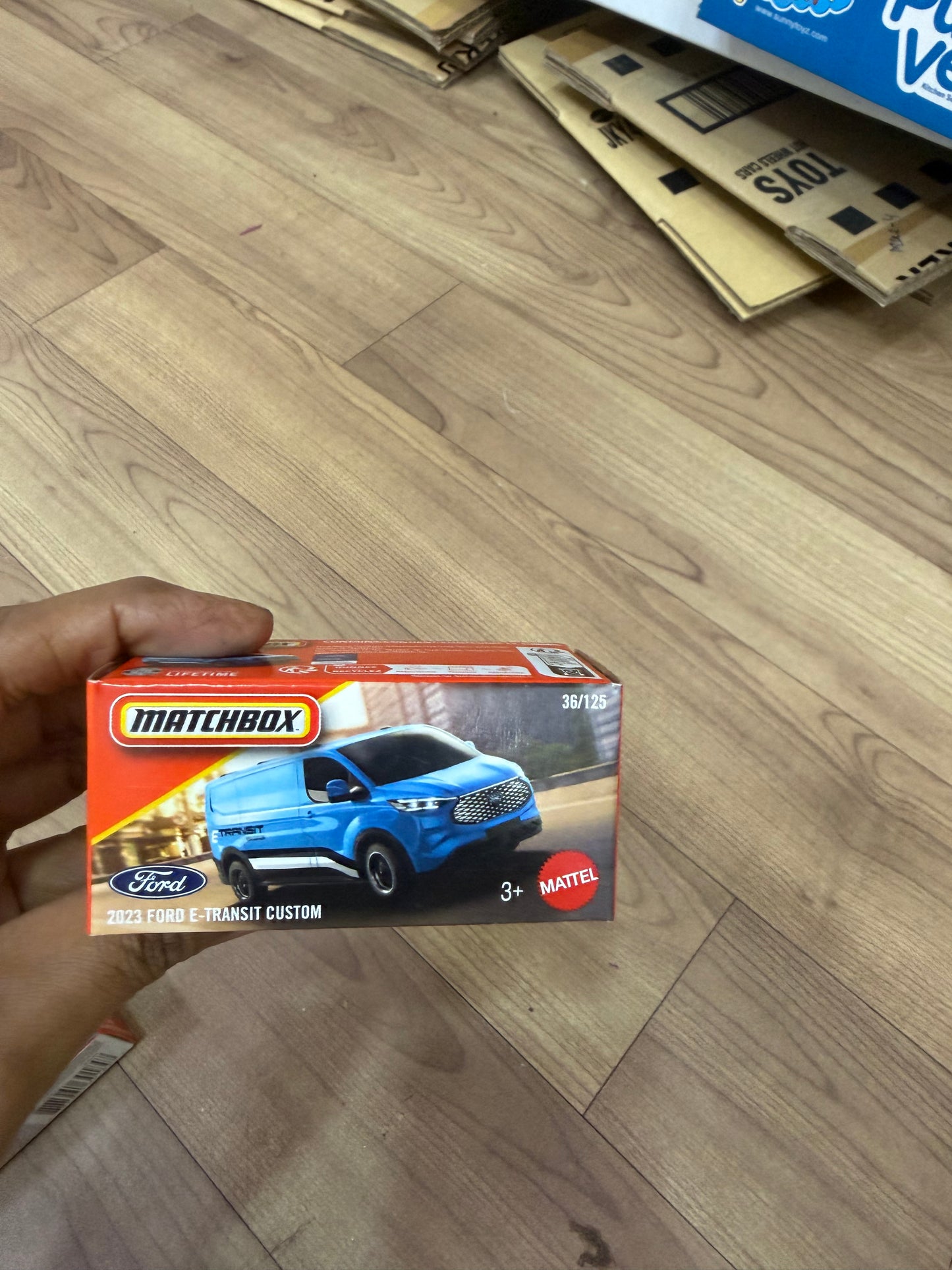 DNK70 (MATCHBOX PWR GBRS HERITAGE)-2023 FORD ETRANSIT CUSTOM