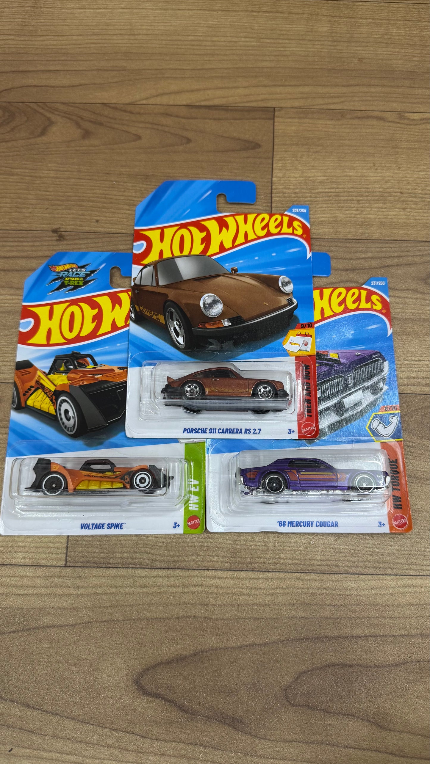 PORSCHE 911 CARRERA RS 2.7 and 68 MERCURY COUGAR and VOLTAGE SPIKE- SINGLE HOTWHEELS