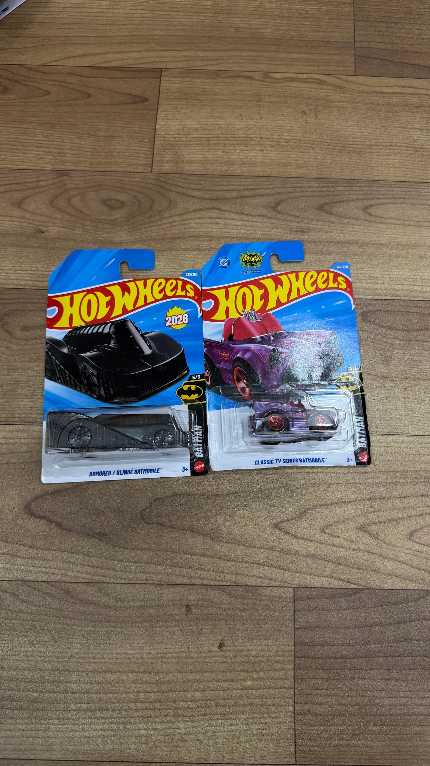 ARMORED/ BLINDE BATMOBILE and CLASSIC TV SERIES BATMOBILE- SINGLE HOTWHEELS