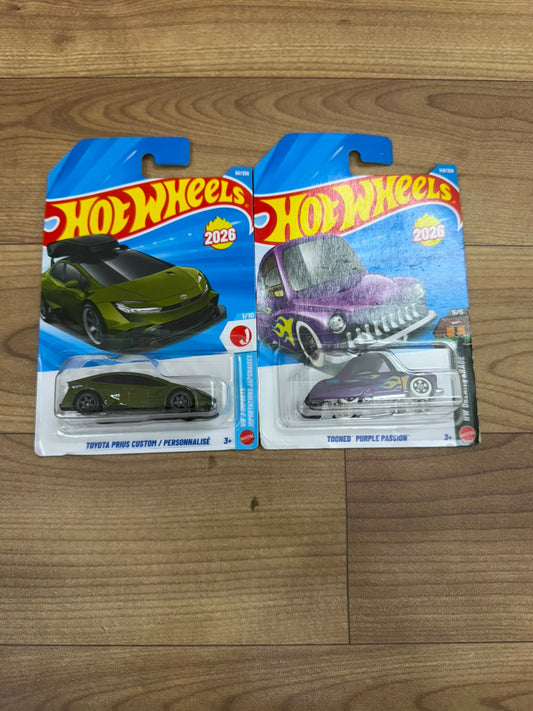 TOYOTA PRIUS CUSTOM AND TOONED PURPLE PASSION : SINGLE HOT WHEELS CARS
