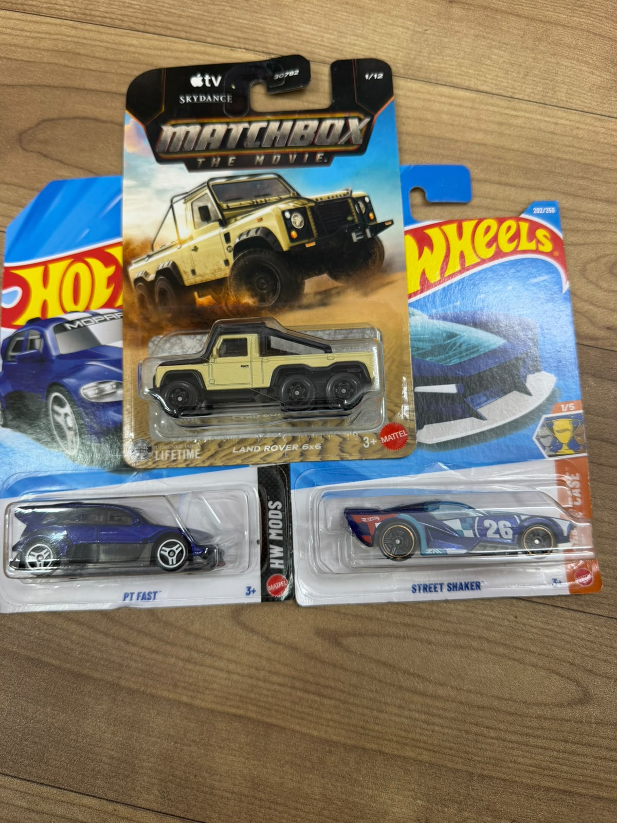 LAND ROVER 6X6 (MATCHBOX CAR- 30782) AND PT FAST (SINGLE HOTWHEELS CAR) AND STREET SHAKER (SINGLE HOTWHEELS CAR)