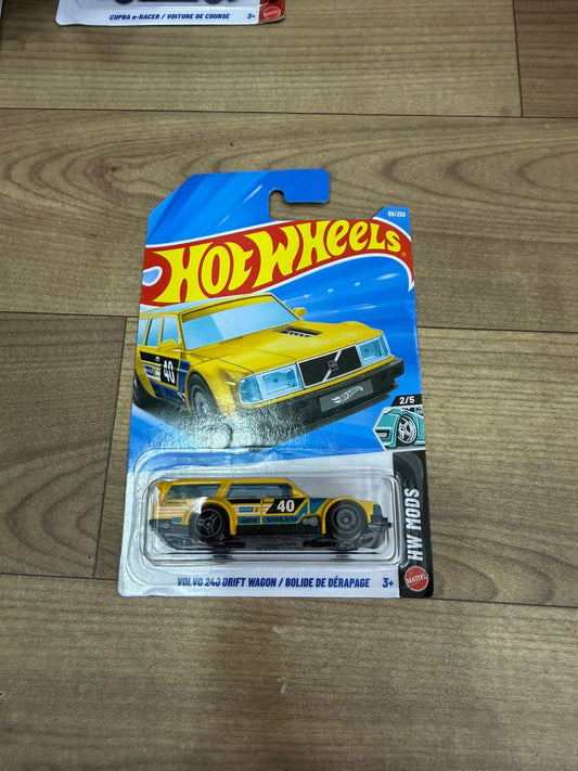 VOLVO 240 DRIFT WAGON - SINGLE HOTWHEELS