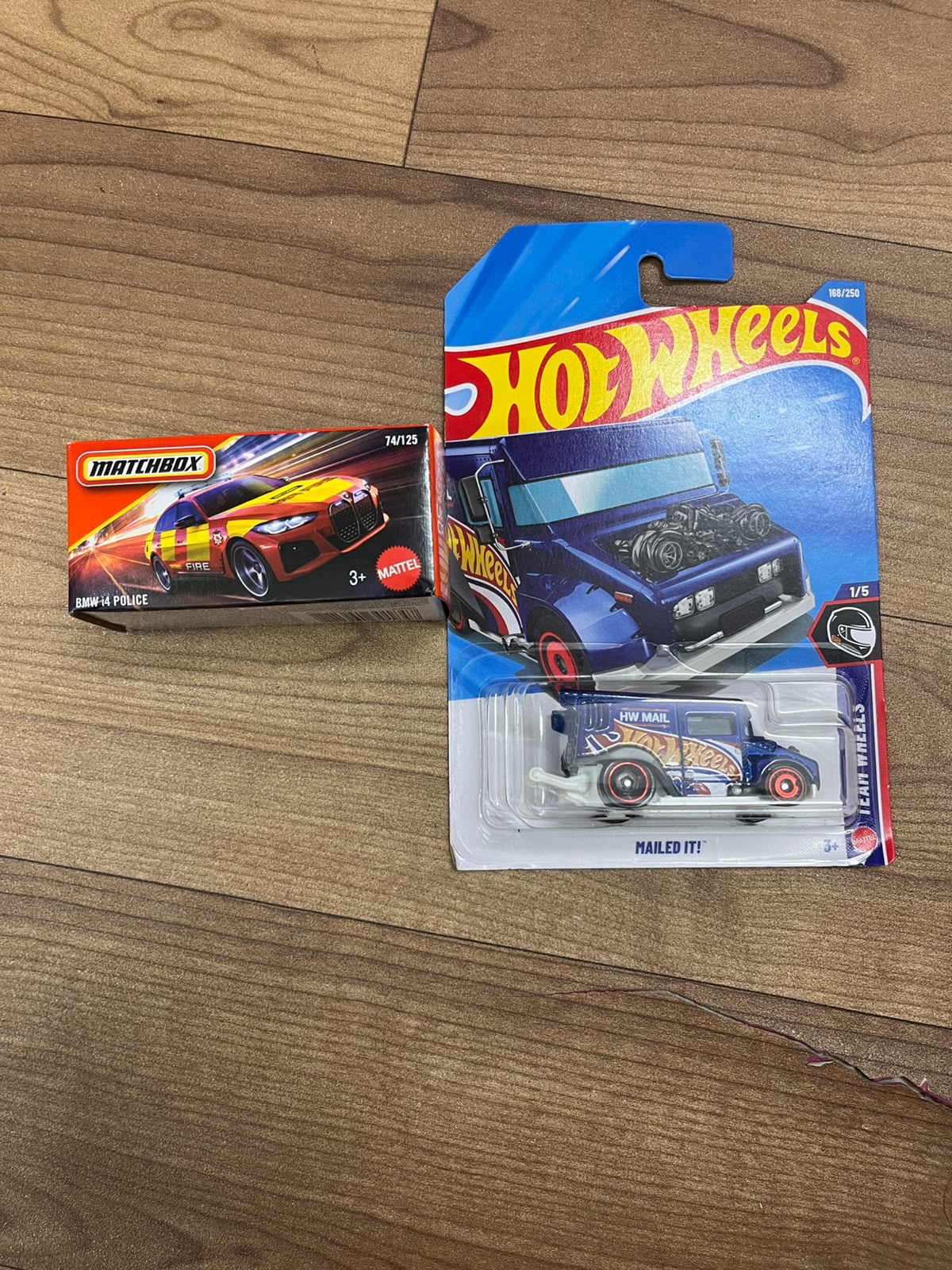 BMW i4 POLICE(MATCHBOX CAR) AND MAILED IT HOTWHEELS SINGLE CAR