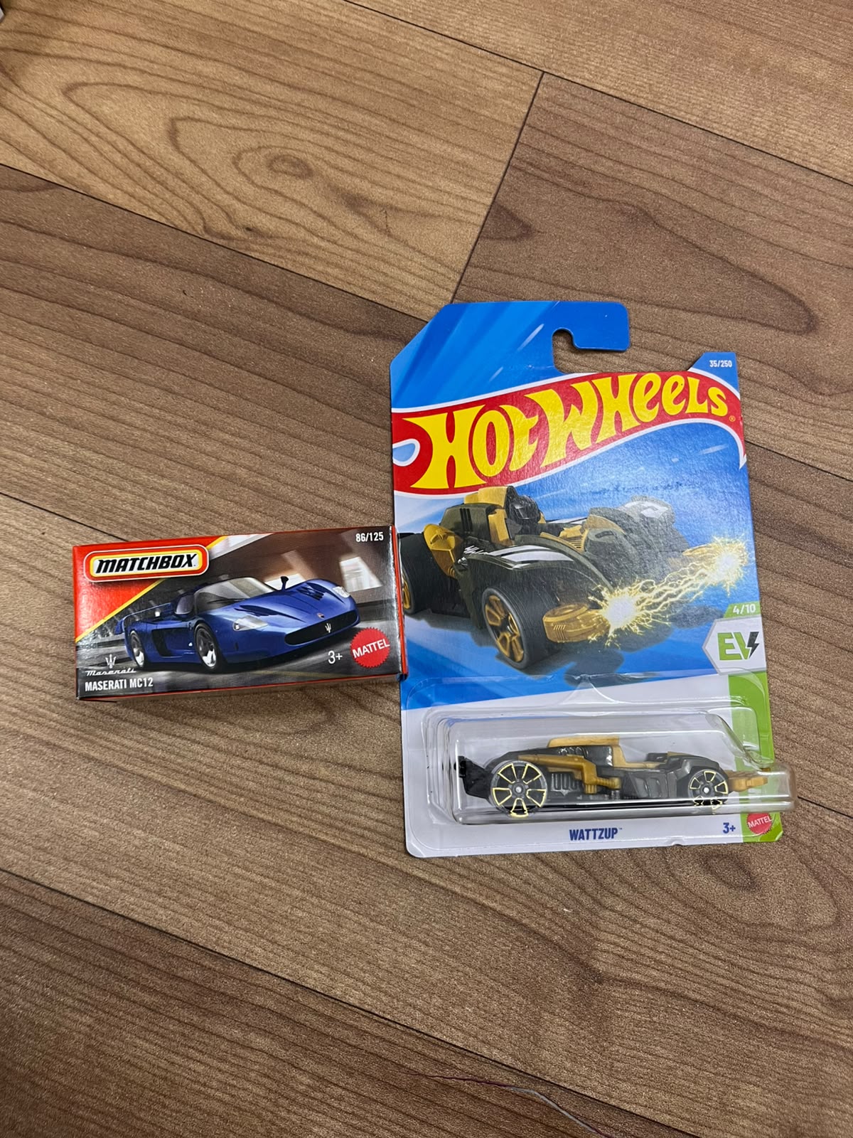 MASERATI MC 12(MATCHBOX CAR) AND WATTZUP HOTWHEELS SINGLE CAR